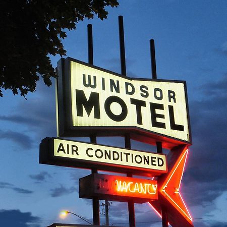 Windsor Motel เลคจอร์จ ภายนอก รูปภาพ
