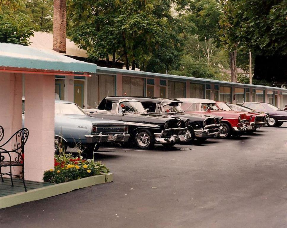 Windsor Motel เลคจอร์จ ภายนอก รูปภาพ